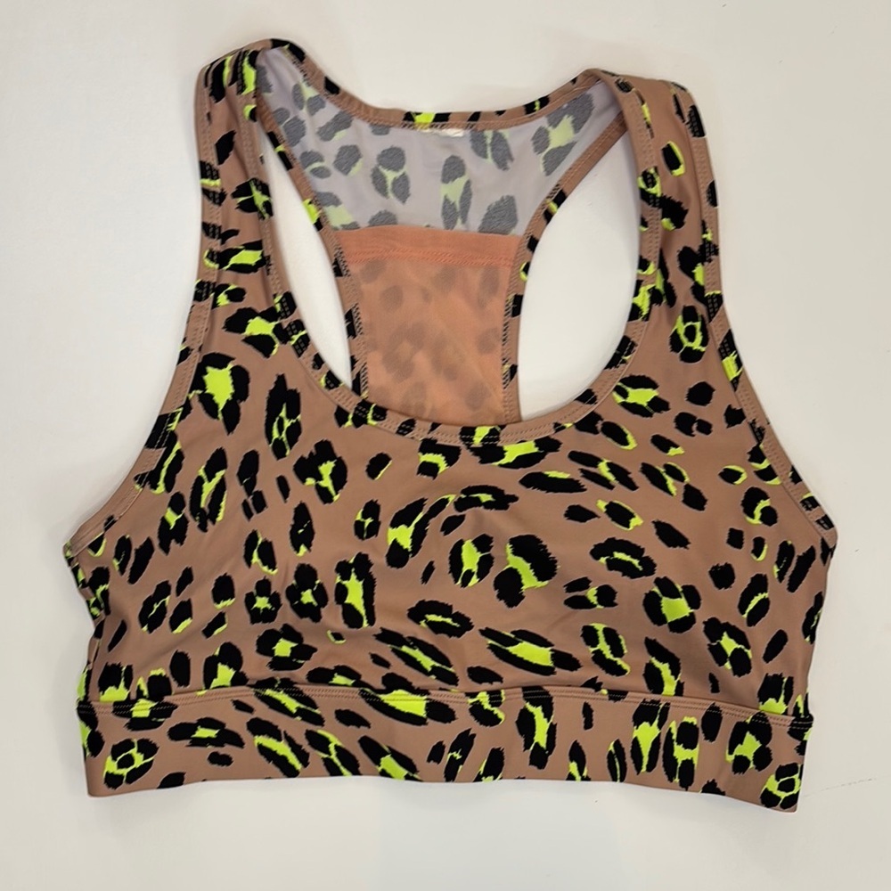 Fabletics Sports Bra Women’s Leopard Animal Print Athletic Athleisure - Picture 1 of 7